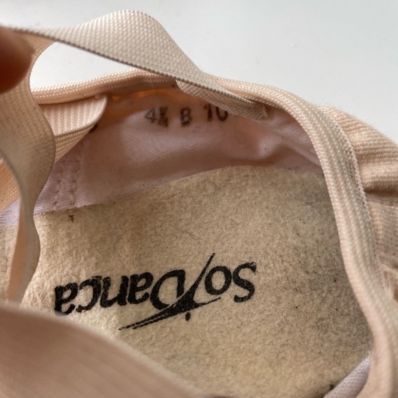 So Danca ballet slippers - Picture 2 of 3